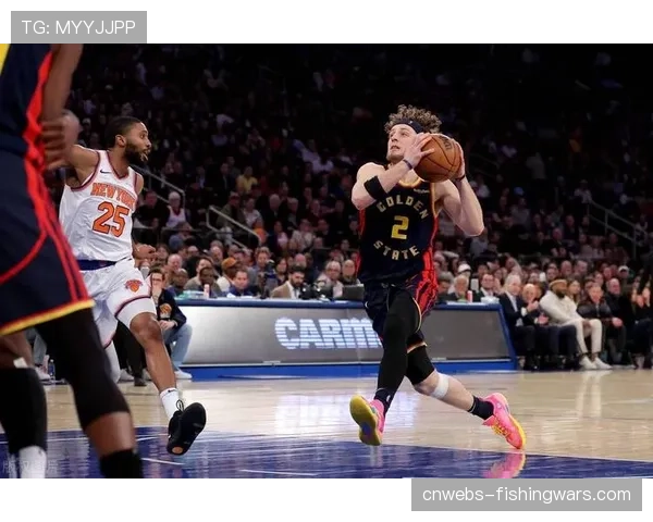 尼克斯凭借顽强的防守逆转比赛，将对手第四节进攻效率压制在70以下。